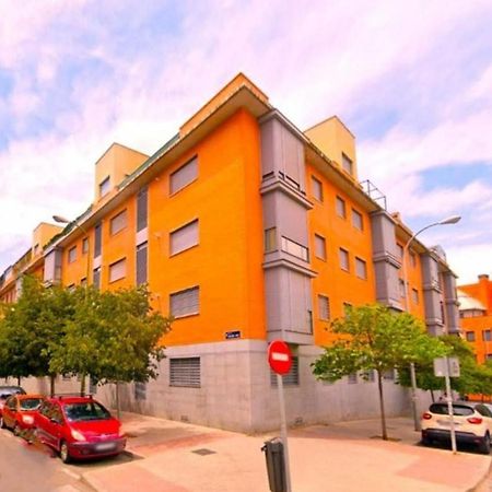 Habitacion Privada En Piso A 10 Minutos De Atocha Madrid Buitenkant foto